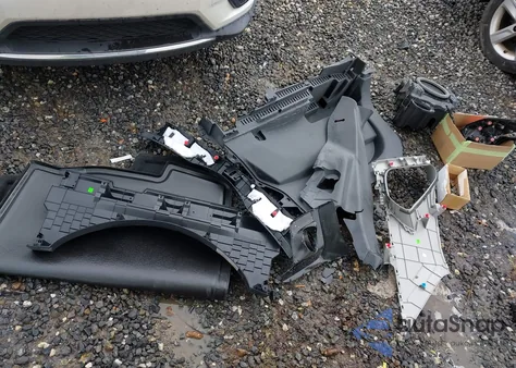 2020 Toyota Rav4 Limited из США, поврежденный, VIN 2T3N1RFV1LC118957